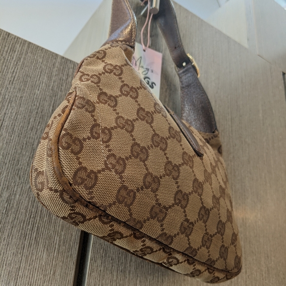 Gucci: Mini Jackie Piston 1961 Monogram Hobo Bag (RARE) - Picture 9 of 16